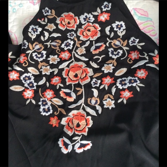 Abercrombie & Fitch blouse - Picture 2 of 4